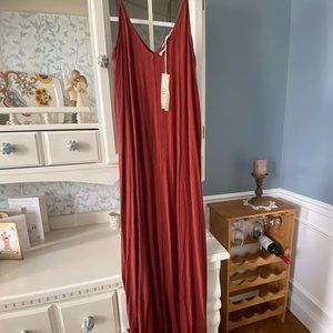 Love Stitch linen maxi dress